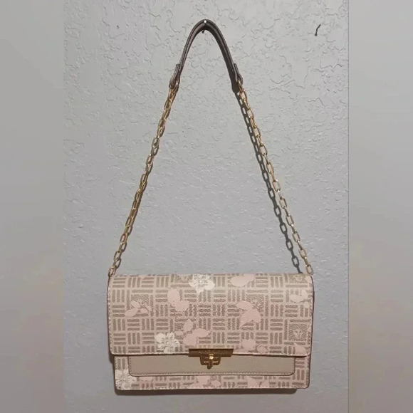 Anne Klein Shoulder Clutch. - Picture 8 of 8